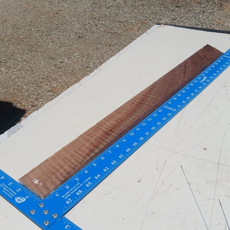 Dimensional Lumber 64 Claro Walnut G1 0.75x2.625x33.75 Blank Wood for Woodworking Projects