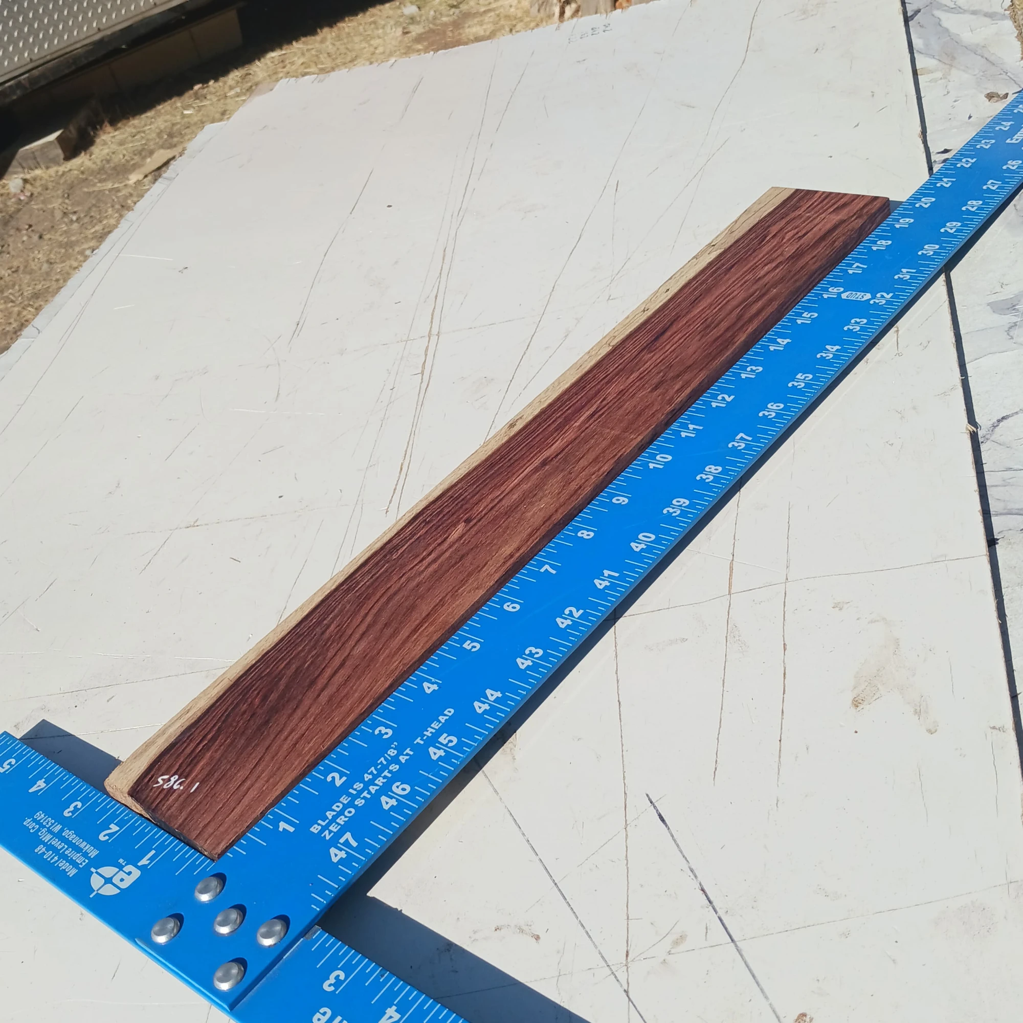 Honduran Rosewood G2 1x2.625x26.875 Blank Wood for Woodworking Projects 4 Honduran Rosewood G2 1x2.625x26.875 Blank Wood for Woodworking Projects - Image 4