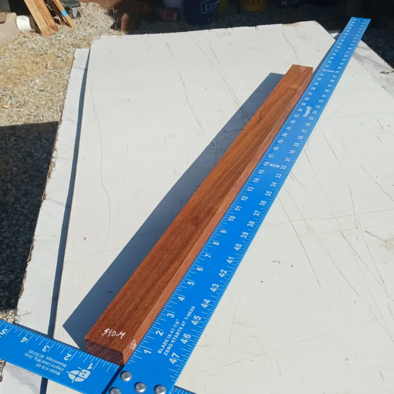 590.3