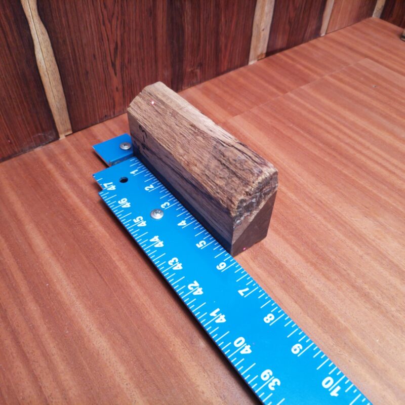 Discover endless possibilities with Amazon Rosewood: transform it into charming picture frames, exquisite jewelry boxes, and even luxurious guitar necks! Your creativity is the limit. Picture your guests sipping wine with custom stoppers, while admiring artisan chess pieces on your stylish coffee table. Whether it’s handy drawer pulls or streamlined tech gadgets, you’ll be whipping up delights with this wood. This piece of Amazon Rosewood measures 1.4 inches by 2.7 inches by 5.8 inches, offering a high-quality option for a variety of woodworking projects.